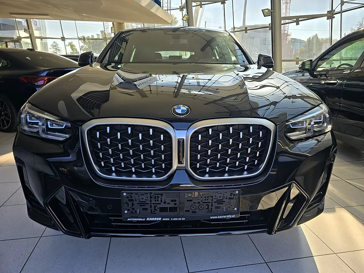 BMW X4 2025 photo 3