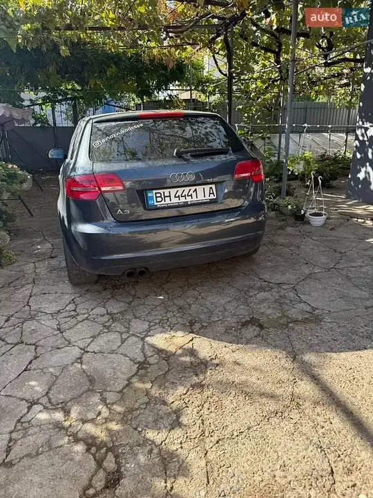 Audi A3 Sportback 2010 photo 3