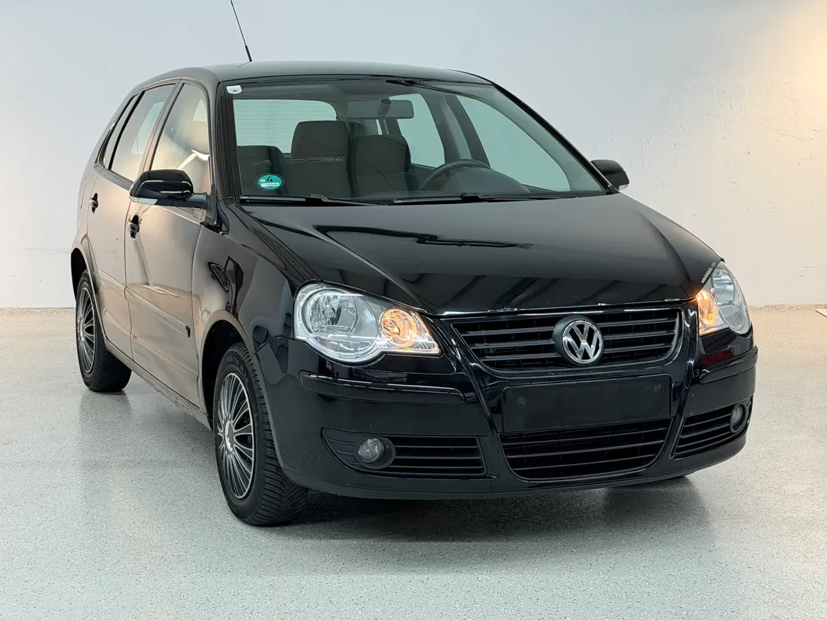 Volkswagen Polo 2008 photo 3