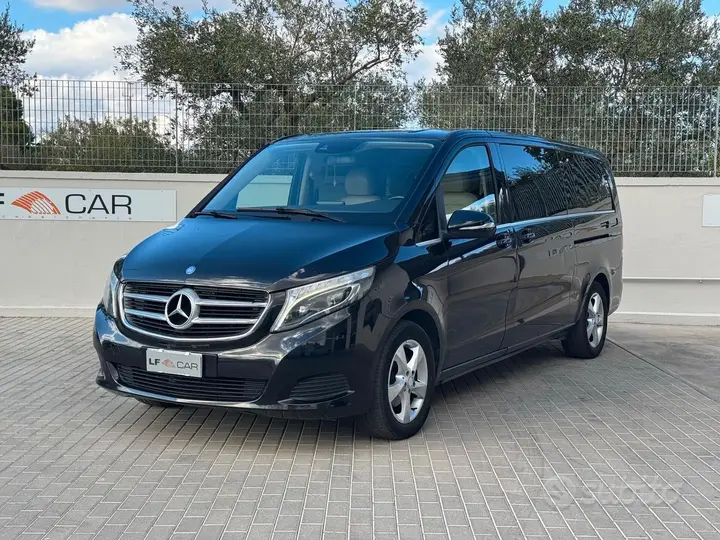 Mercedes-Benz V 220 D