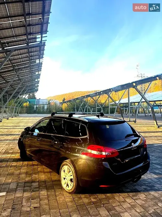 Peugeot 308 2014 photo 4