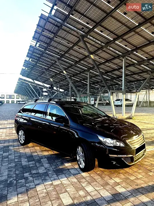 Peugeot 308 2014 photo 2