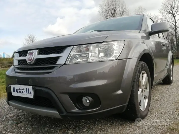 Fiat Freemont 2011 photo 3