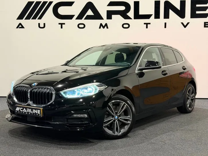 BMW 1 Series 2023 photo 3
