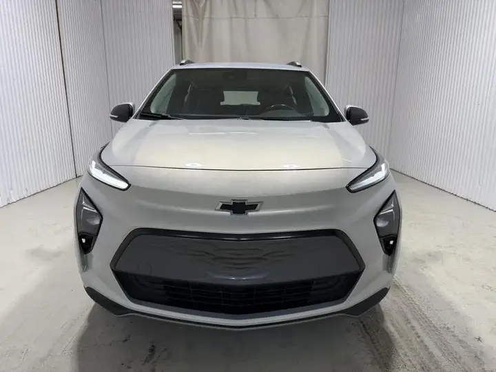 Chevrolet Bolt 2023 photo 2