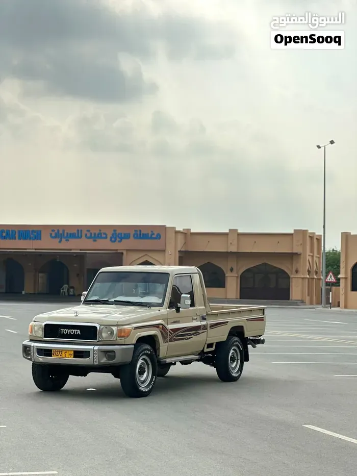 Toyota Land Cruiser 2014 photo 3