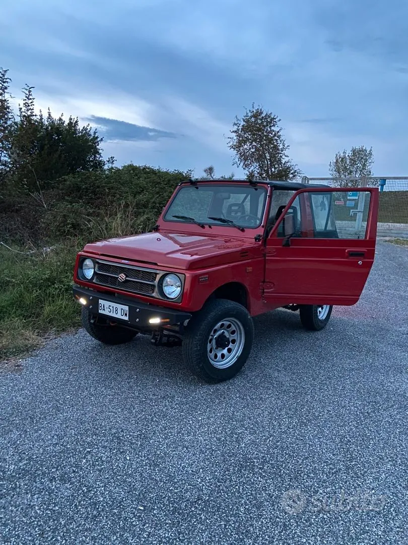 Suzuki Samurai