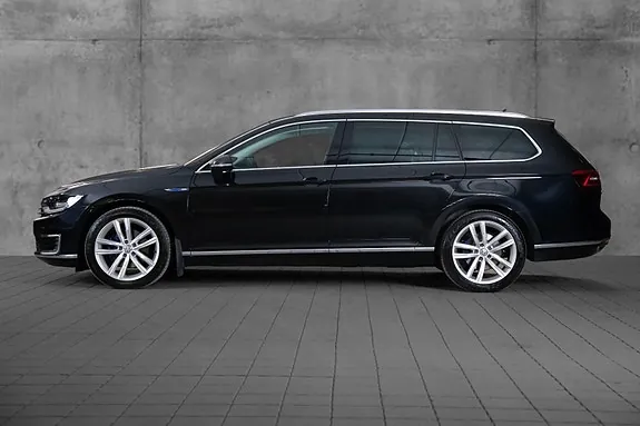 Volkswagen Passat 2018 photo 4