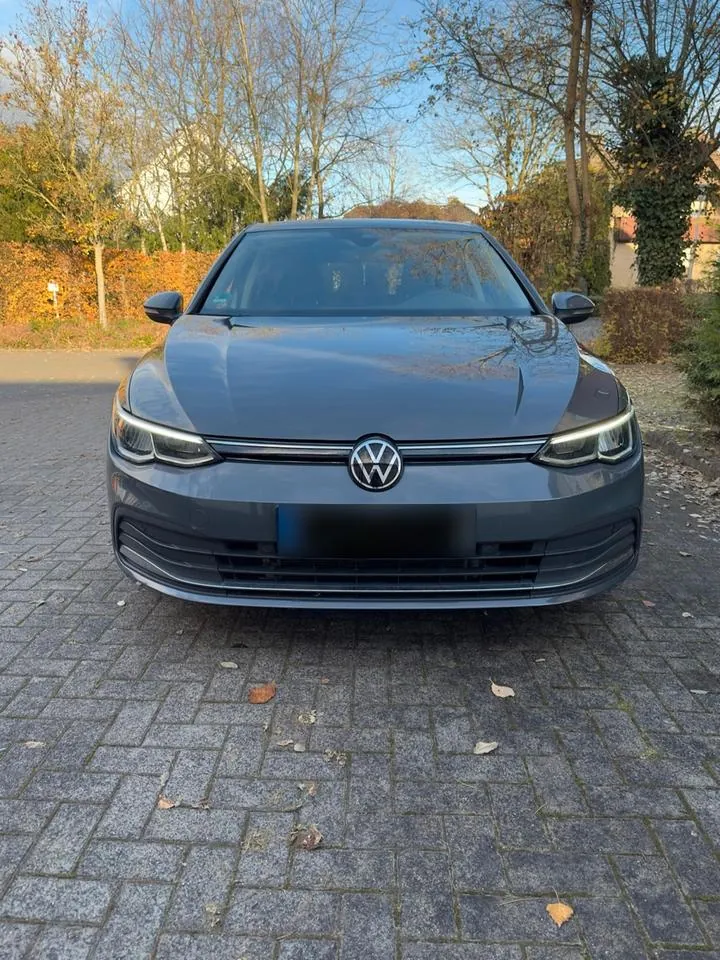 Volkswagen Golf 8