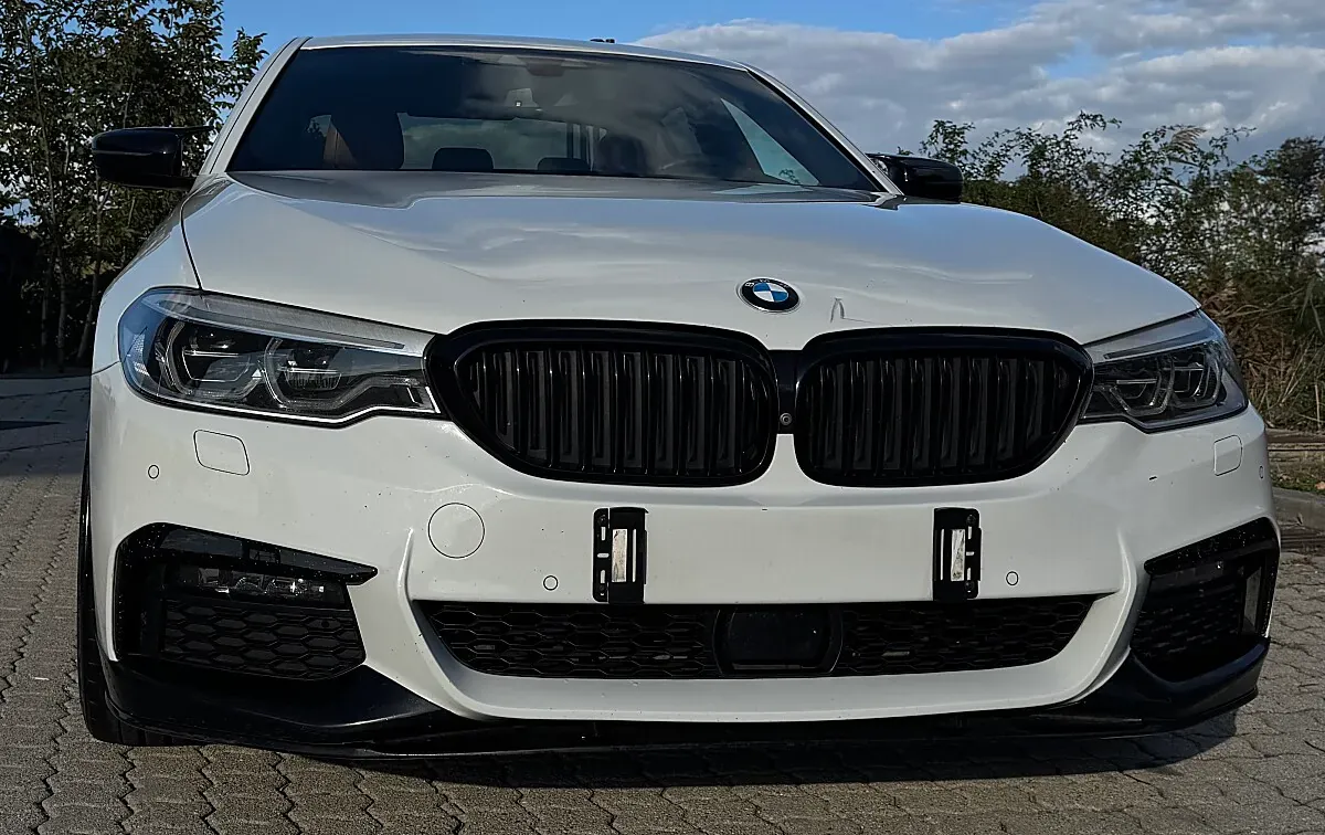 BMW 5 Series 2019 photo 3