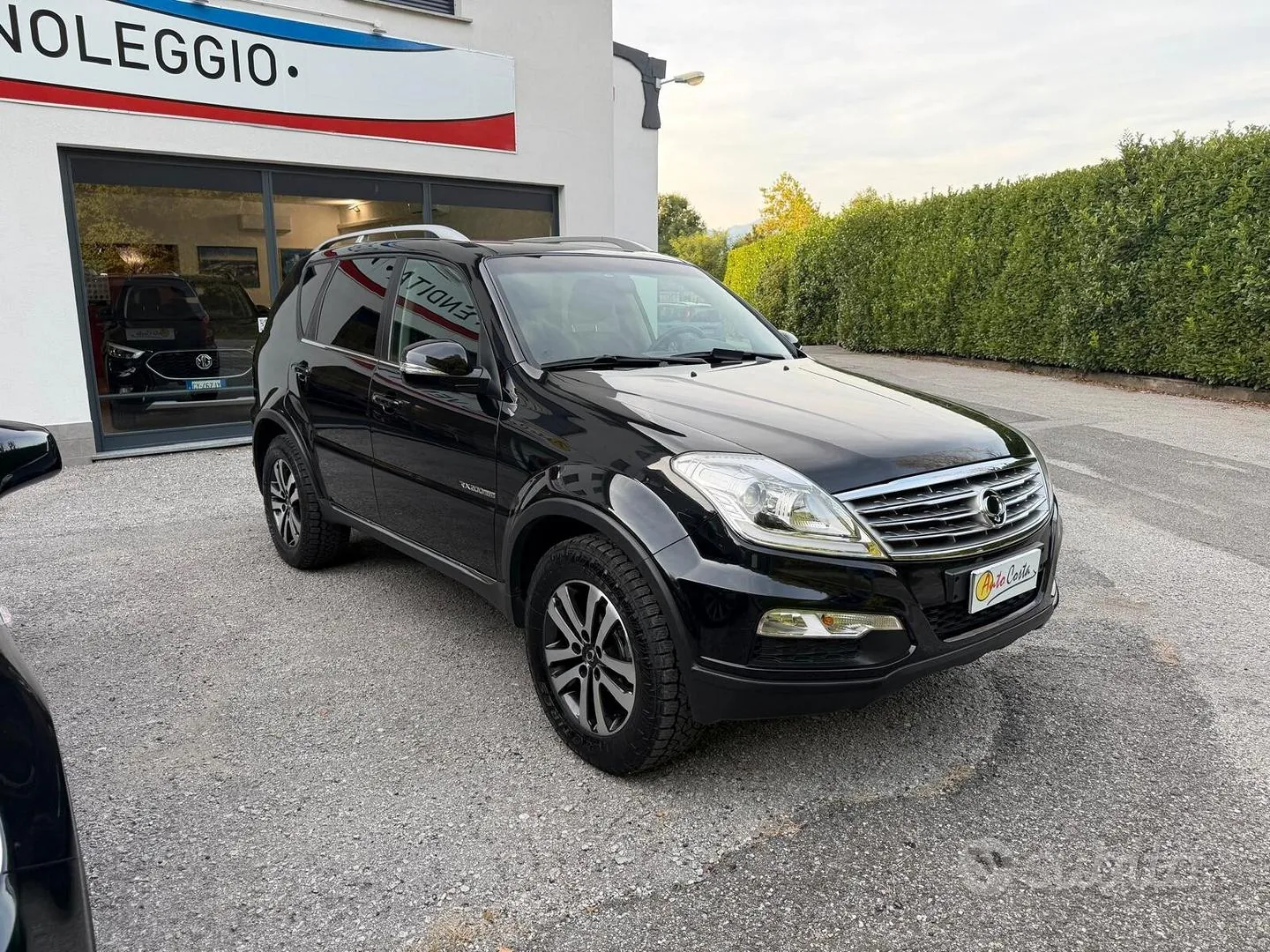 KG Mobility Rexton W 2013 photo 3