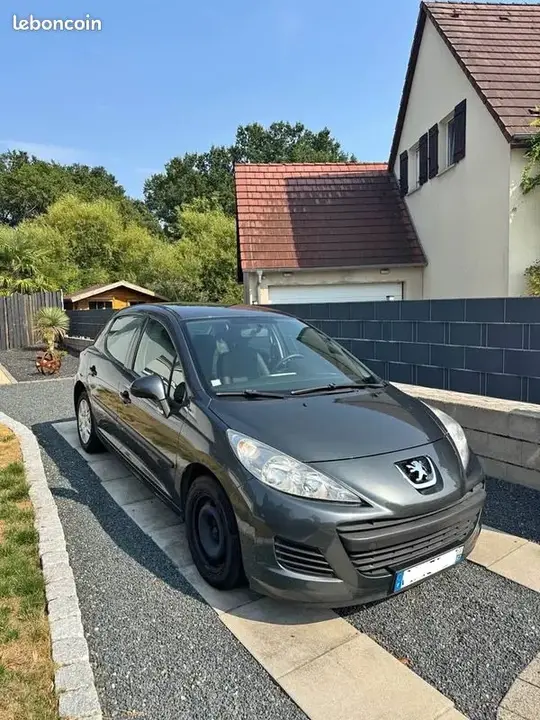 Peugeot 207