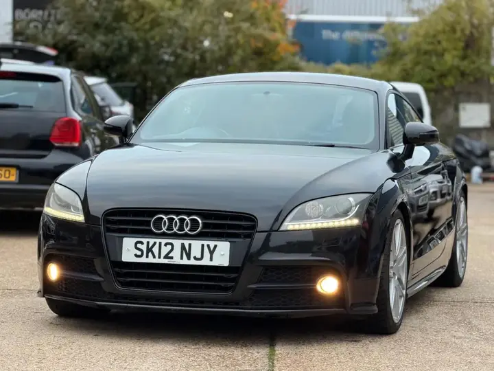 Audi Tts 2012 photo 2
