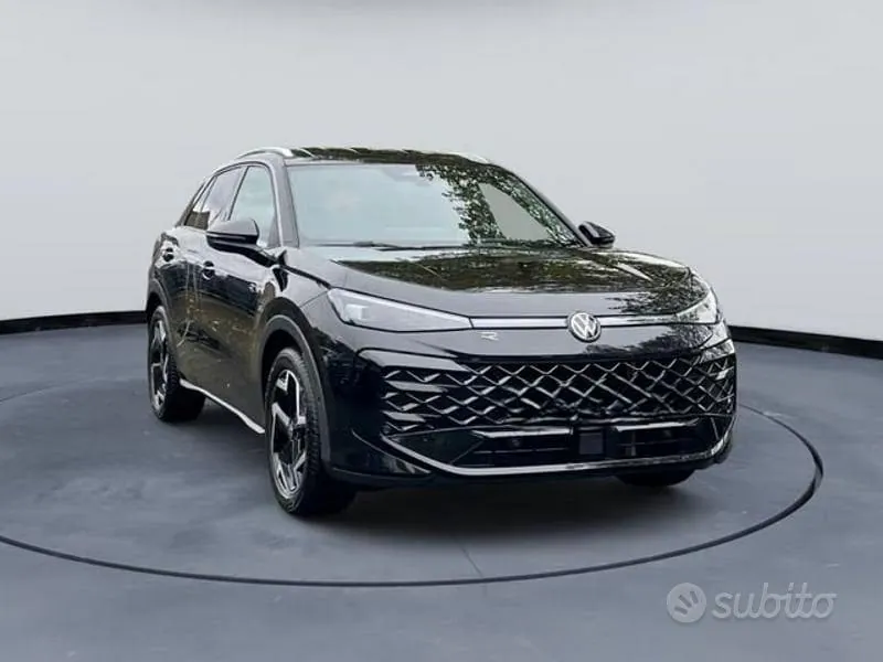 Volkswagen T-Roc 2026 photo 2