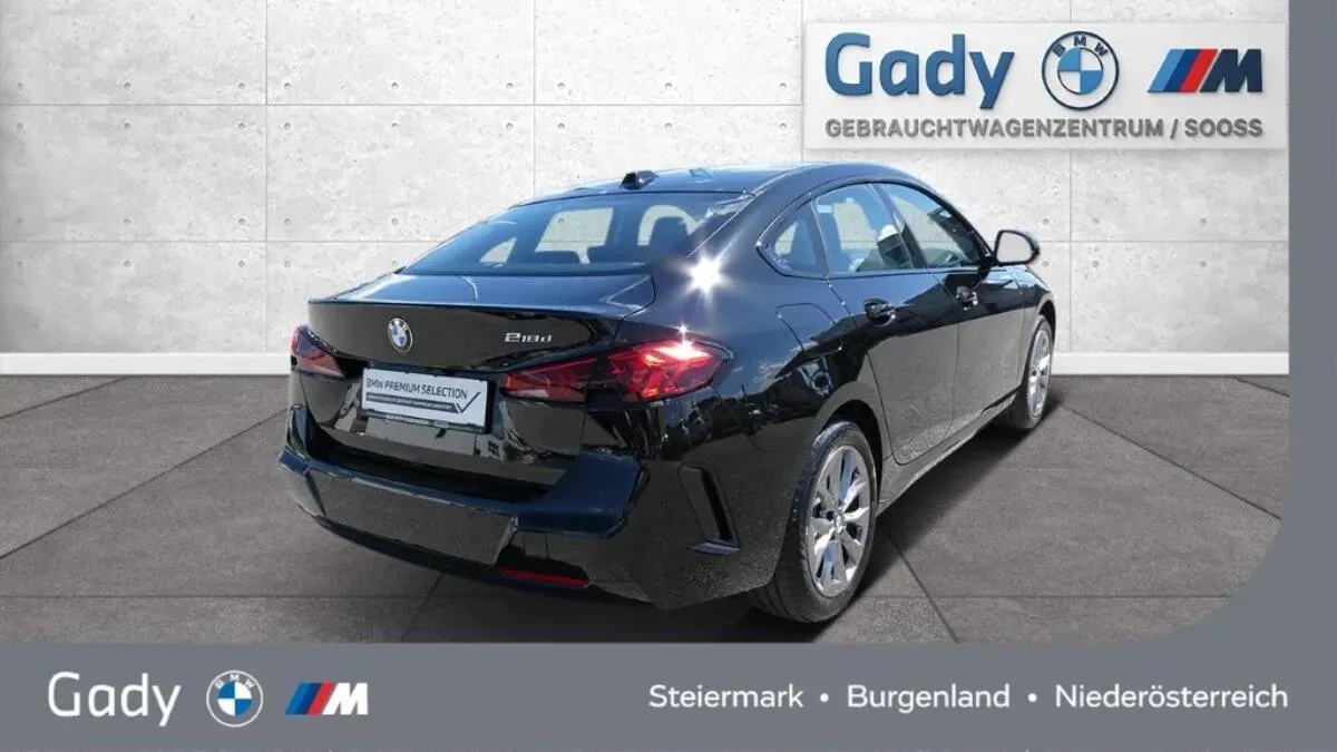 BMW 2 Series 2025 photo 3