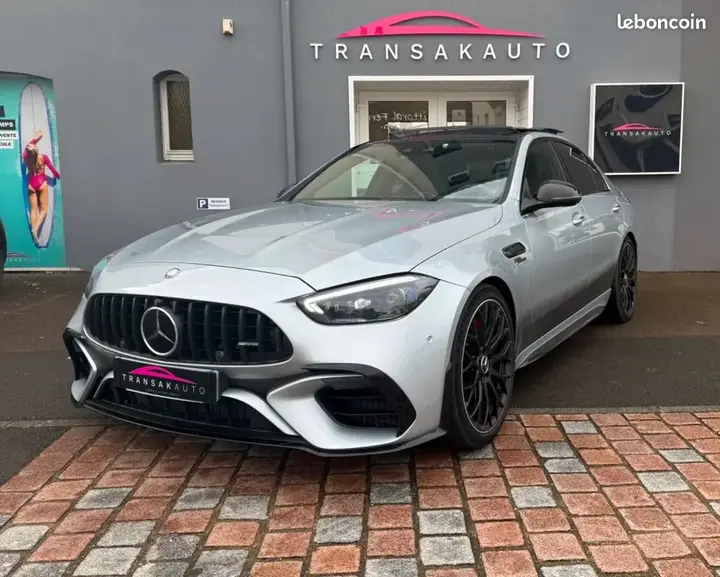 Mercedes-Benz C-Class 2023 photo 2