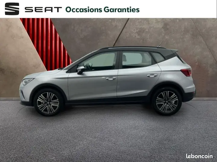 Seat Arona 2023 photo 2