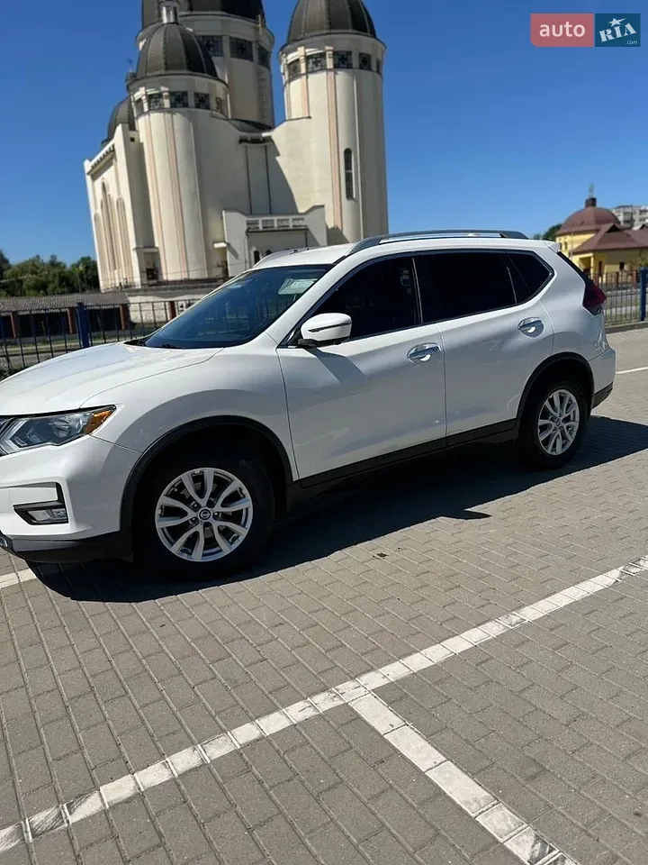 Nissan Rogue 2018 photo 2