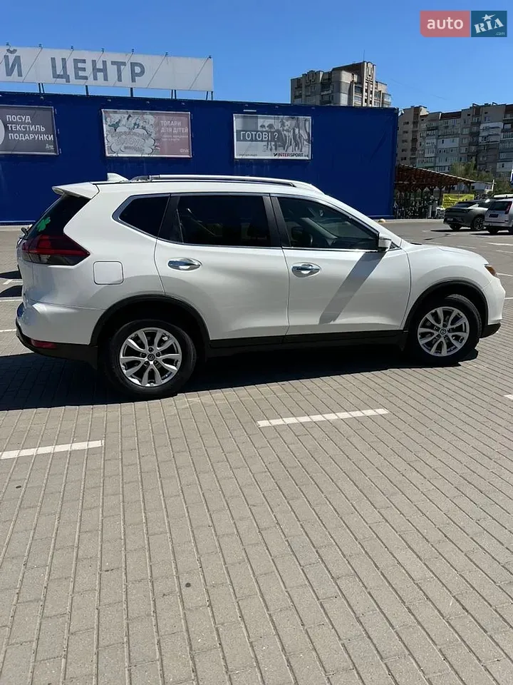 Nissan Rogue 2018 photo 3