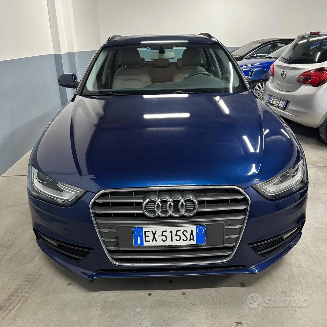 Audi A4 2014 photo 2