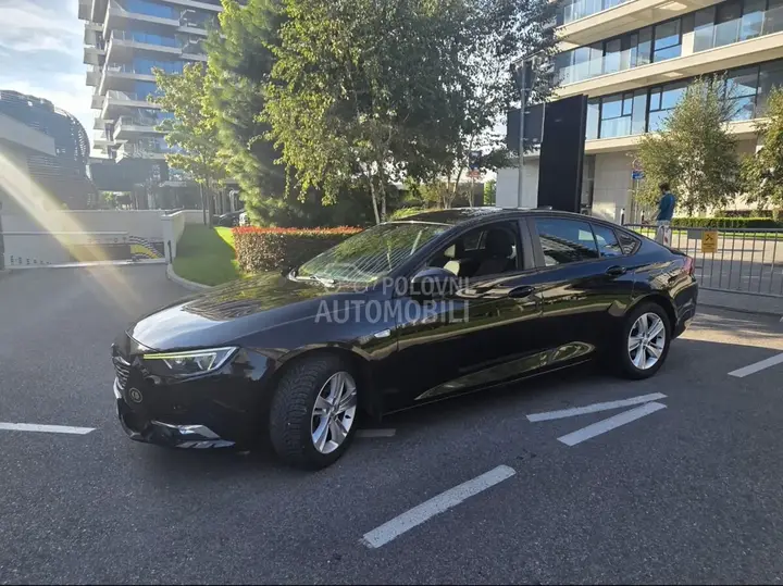 Opel Insignia 2018 photo 2