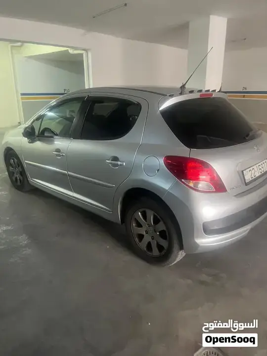Peugeot 207 2012 photo 5