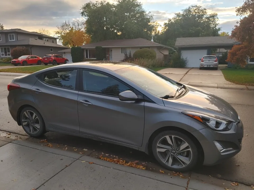 Hyundai Elantra 2016 photo 2