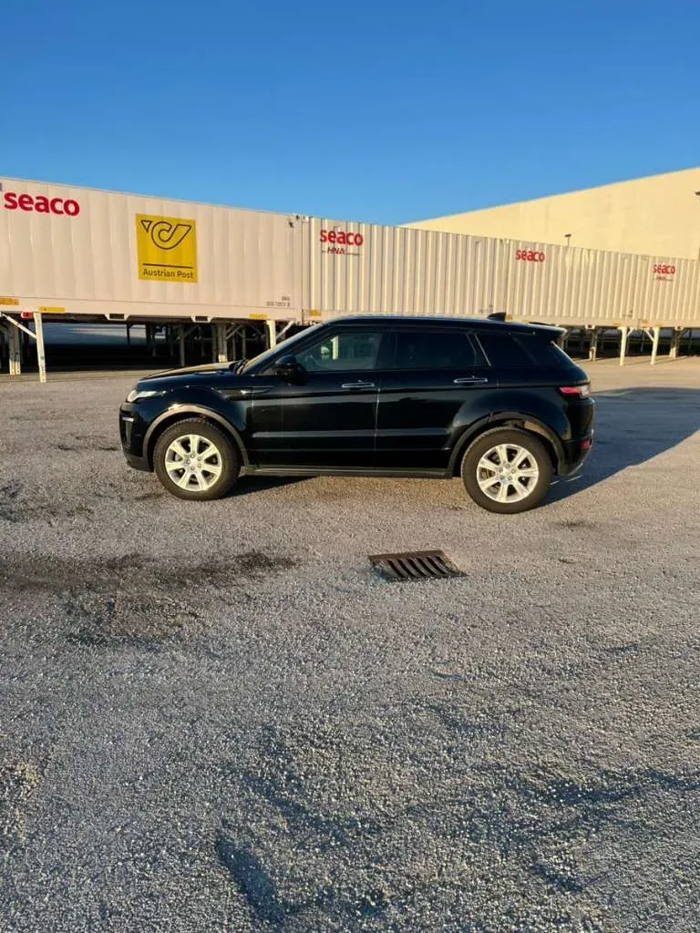 Land Rover Range Rover Evoque 2018 photo 2