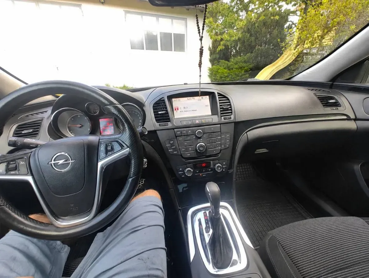 Opel Insignia 2012 photo 2