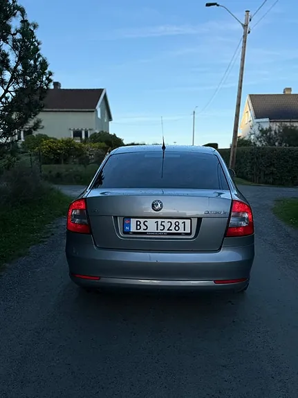 Skoda Octavia 2010 photo 5