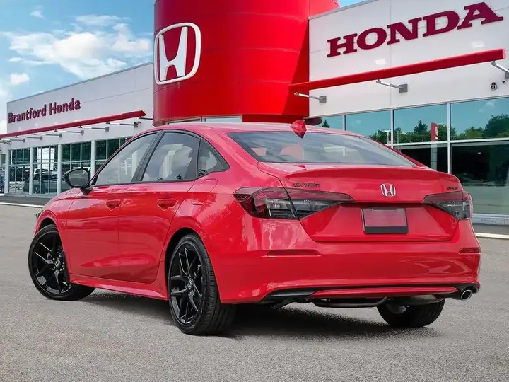 Honda Civic 2026 photo 4