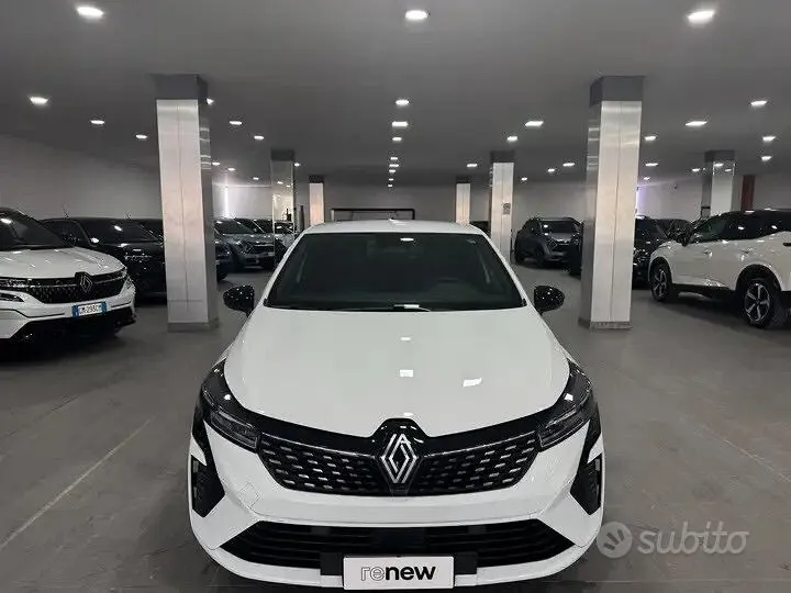 Renault Clio 2025 photo 2