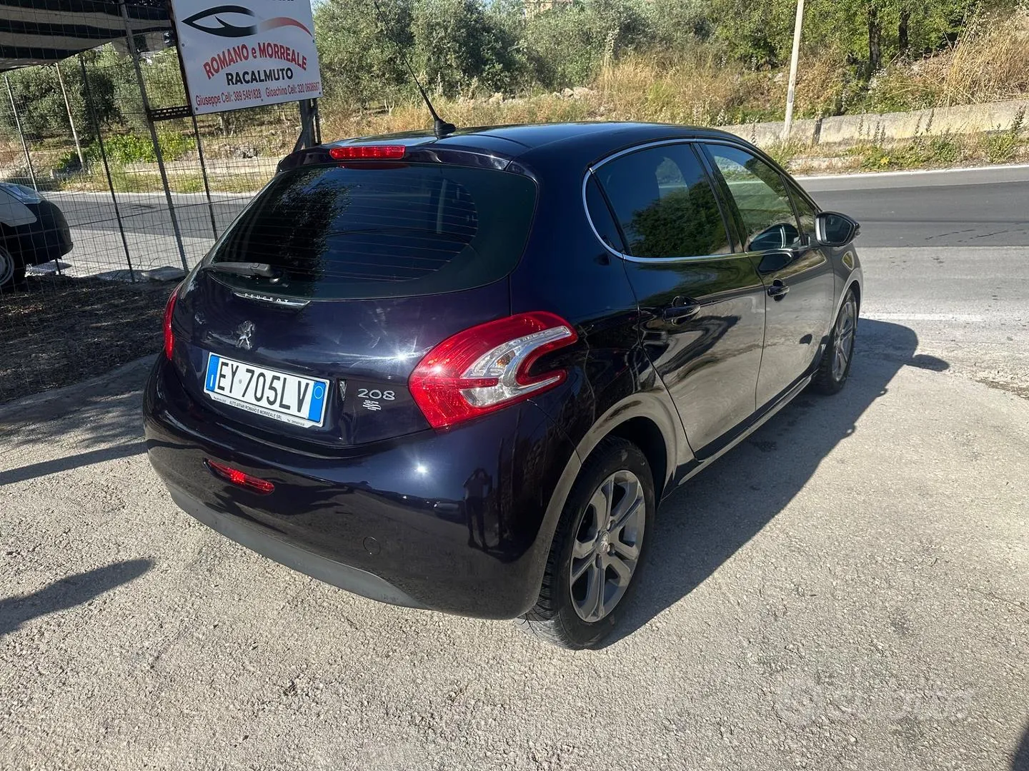 Peugeot 208 2015 photo 4