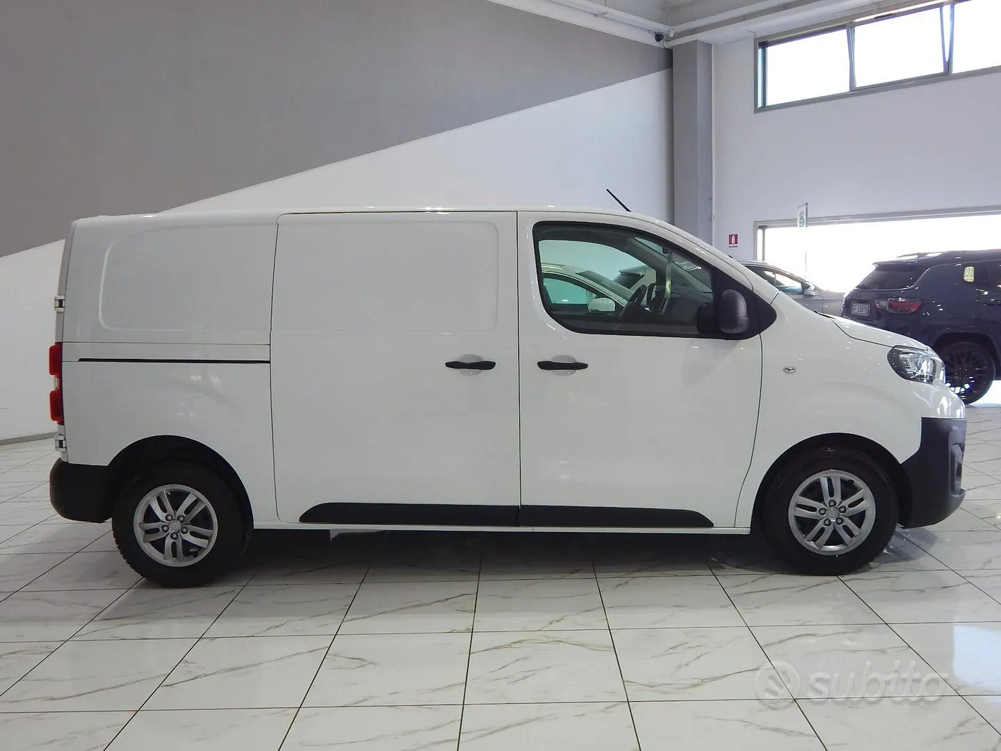 Peugeot Expert 2019 photo 4