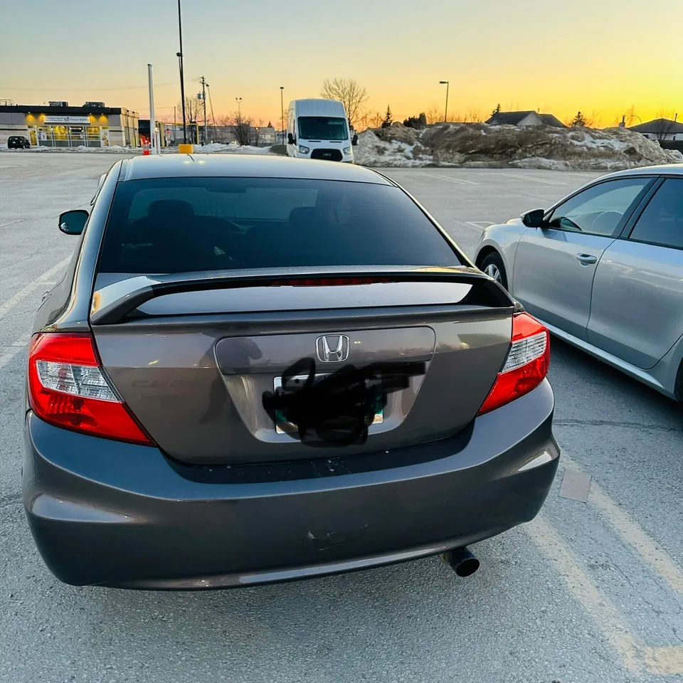 Honda Civic 2012 photo 2