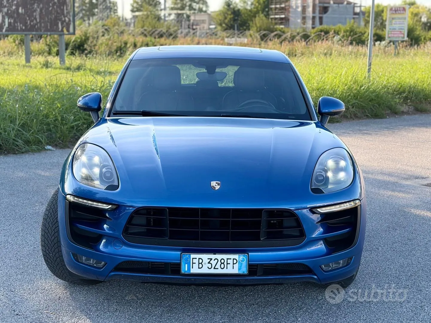 Porsche Macan 2015 photo 2
