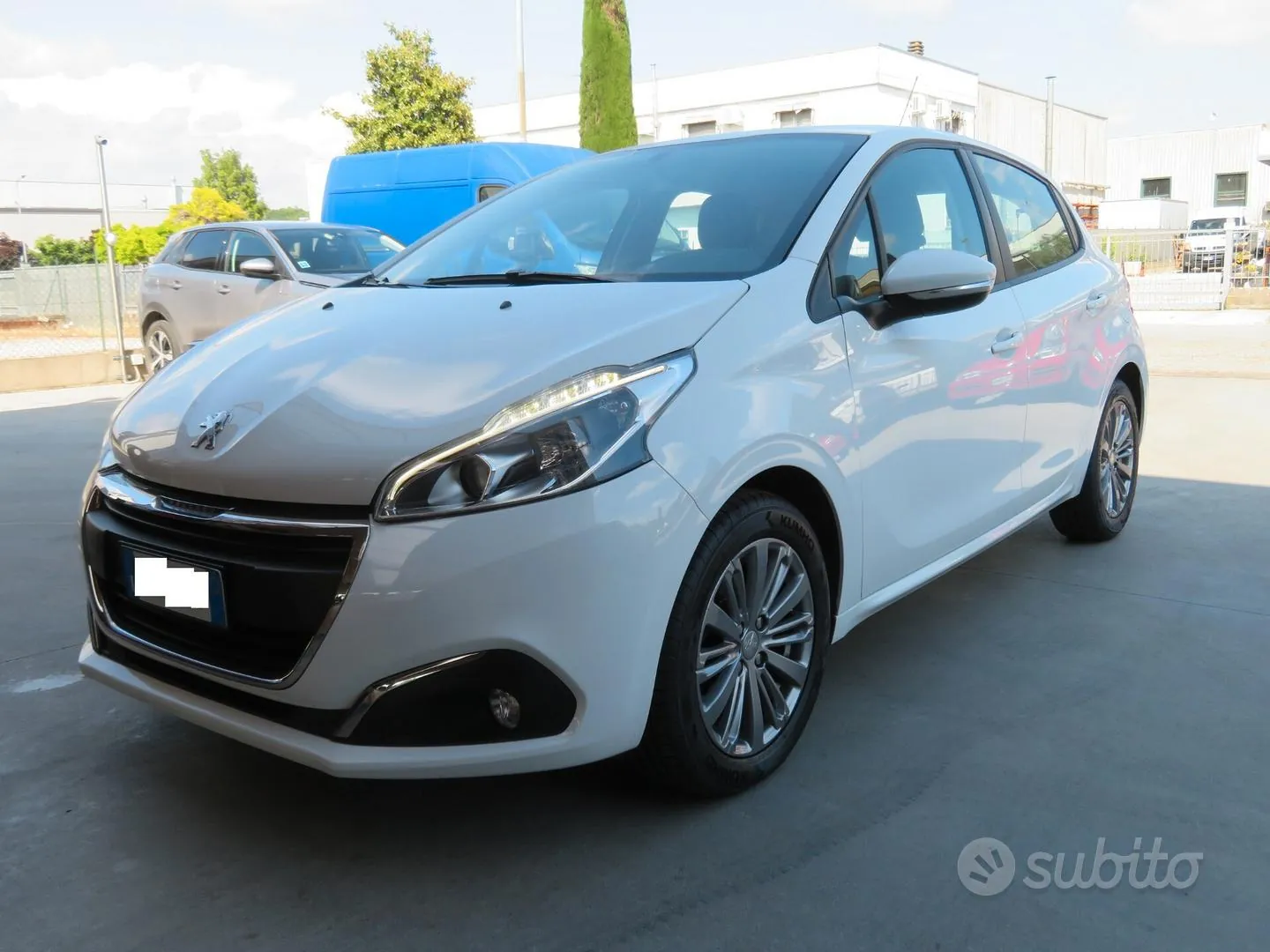 Peugeot 208 2017 photo 2