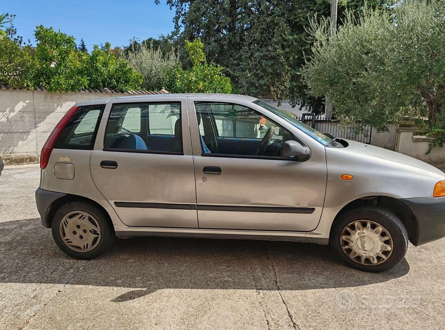 Fiat Punto 1999 photo 3