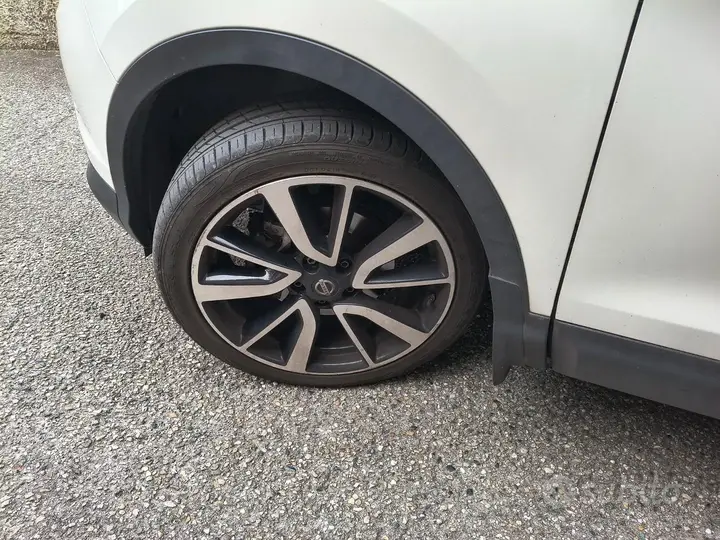 Nissan Qashqai 2017 photo 5