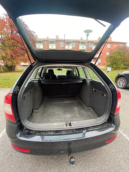 Skoda Octavia 2011 photo 4