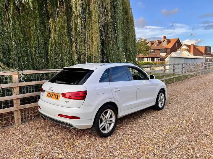 Audi Q3 2013 photo 5