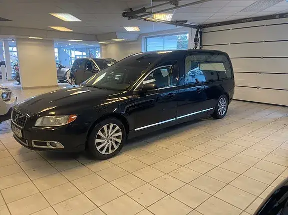 Volvo V70 2012 photo 3