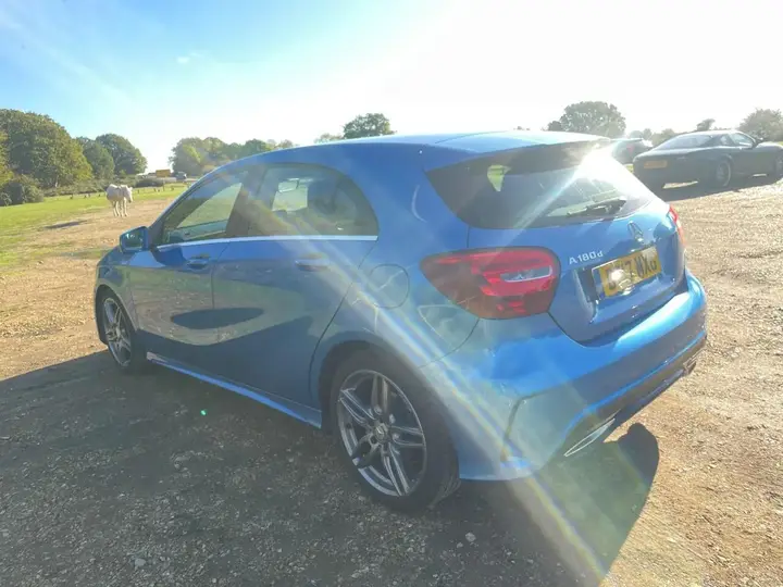 Mercedes-Benz A-Class 2017 photo 3
