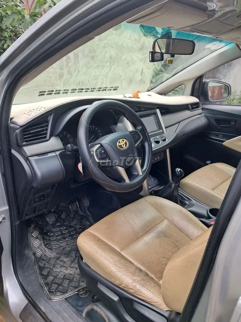 Toyota Innova 2017 photo 3