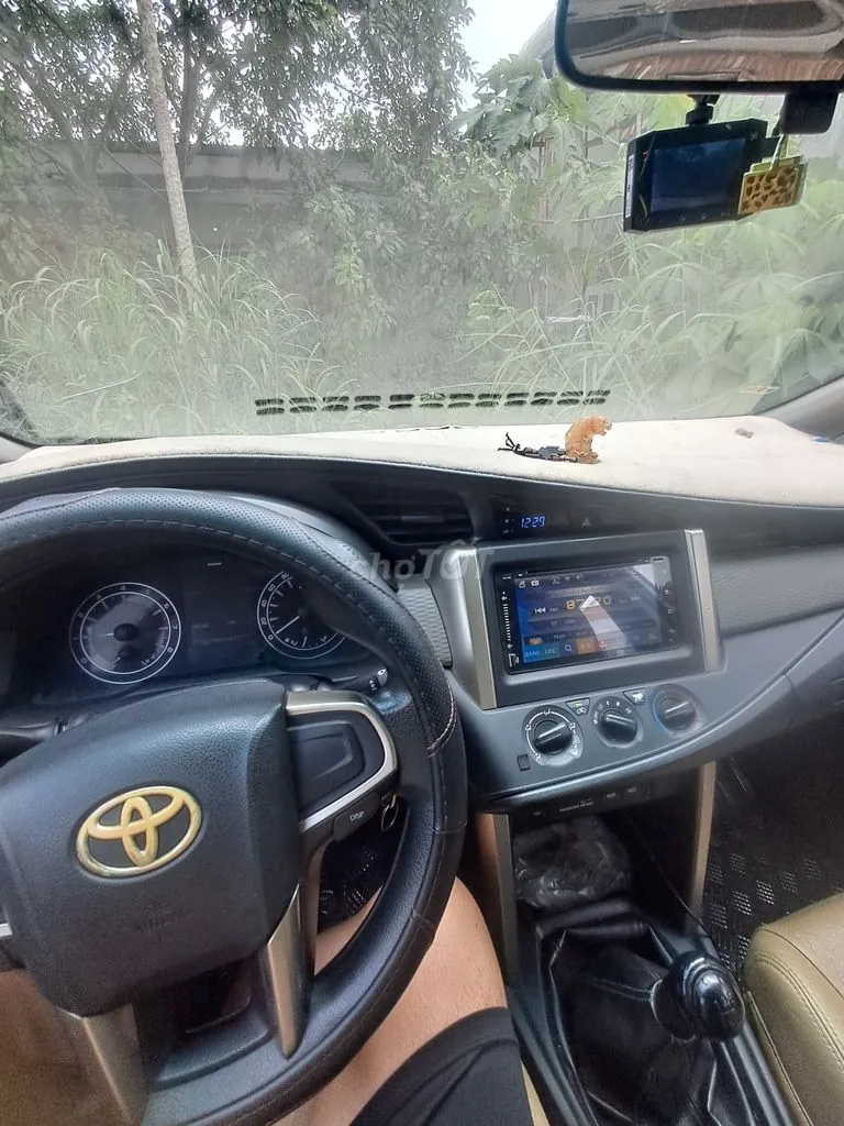 Toyota Innova 2017 photo 2