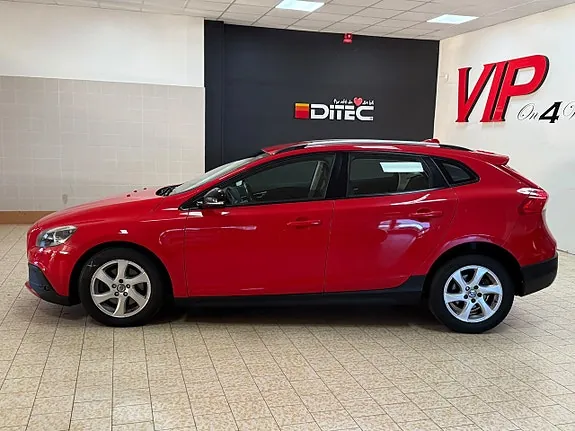 Volvo V40 Cross Country 2014 photo 4