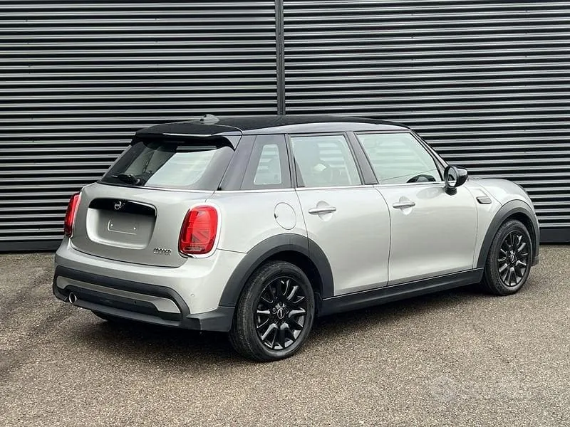 Mini Mini Cooper 2024 photo 5