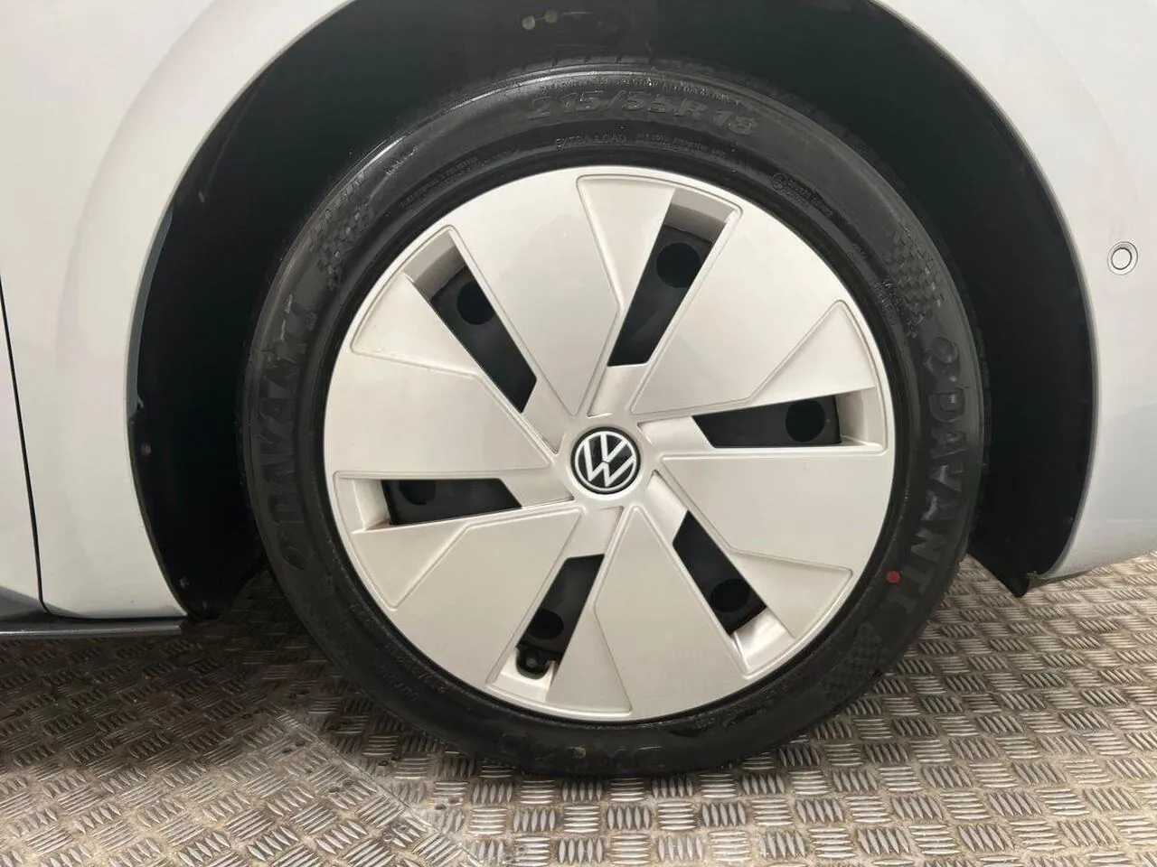 Volkswagen Id.3 2023 photo 5