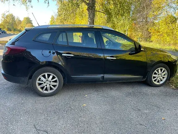 Renault Megane Iii 2012 photo 3
