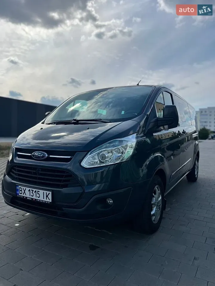 Ford Tourneo Custom